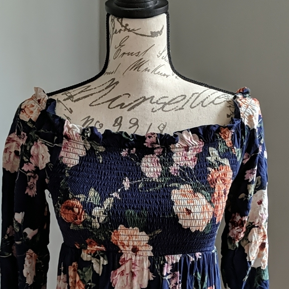 Pre-Teen Floral Dress - Picture 2 of 4